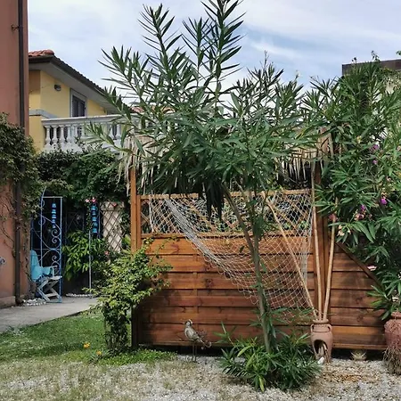 Vittoria Apartment