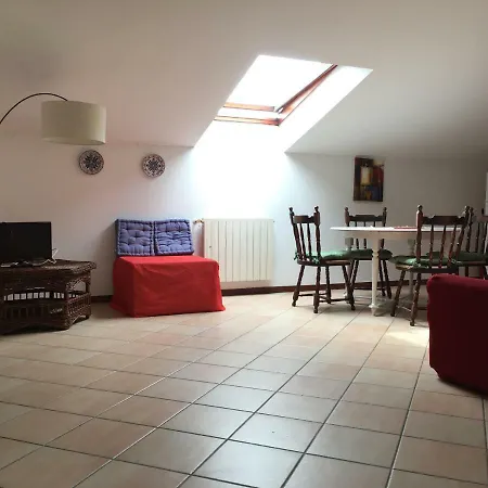 Vittoria Apartment