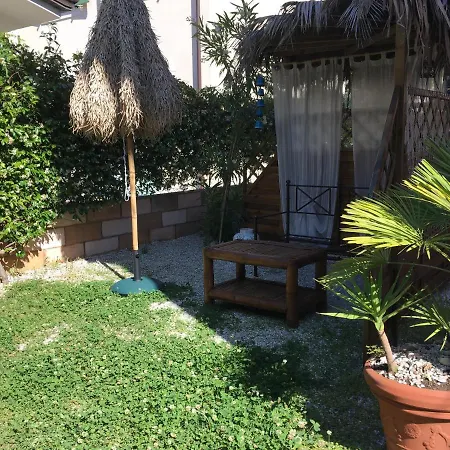 Vittoria Apartamento Marina di Pietrasanta